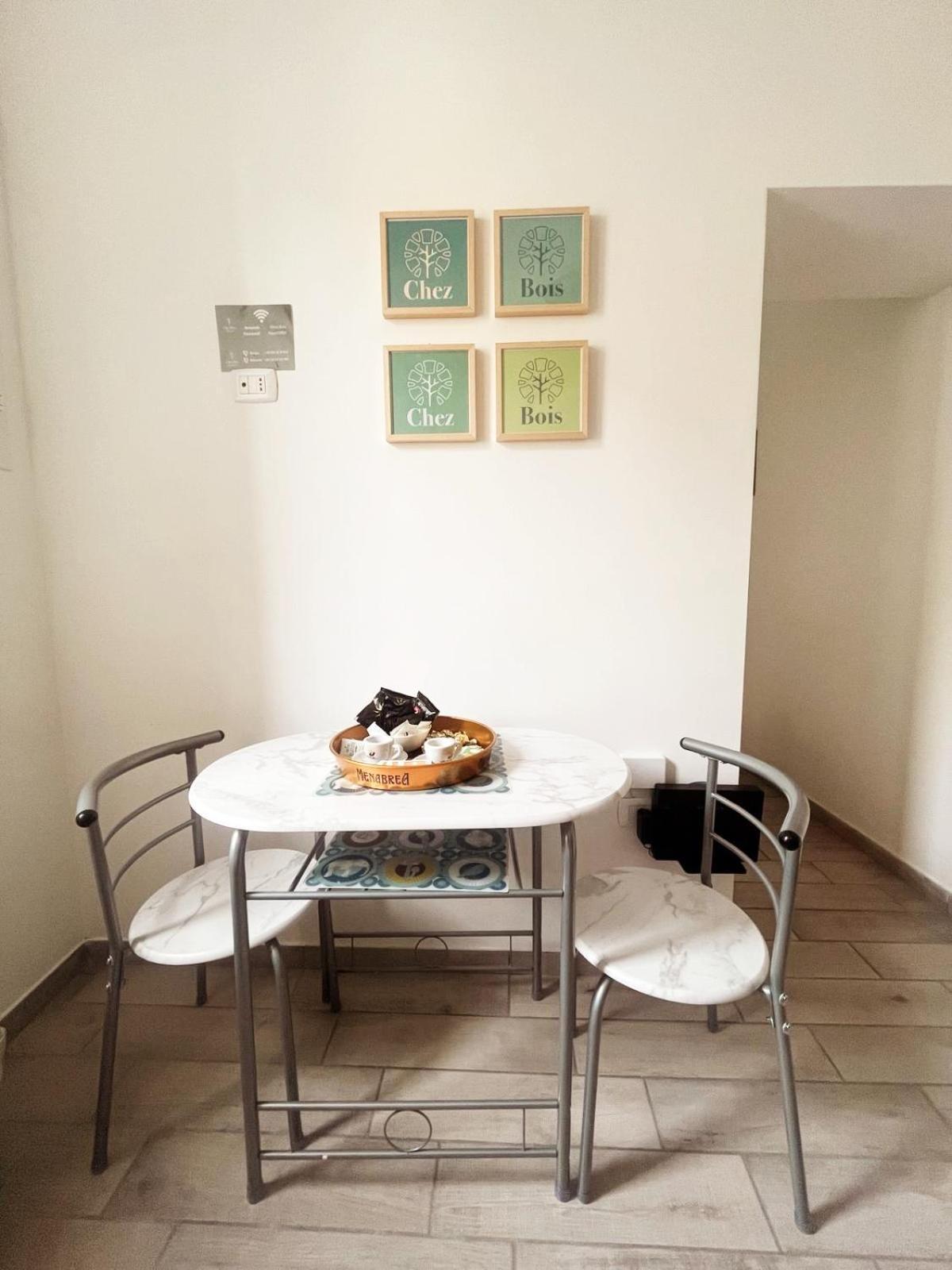 Chez Bois - Suite Apartment Capodimonte Naples Exterior photo