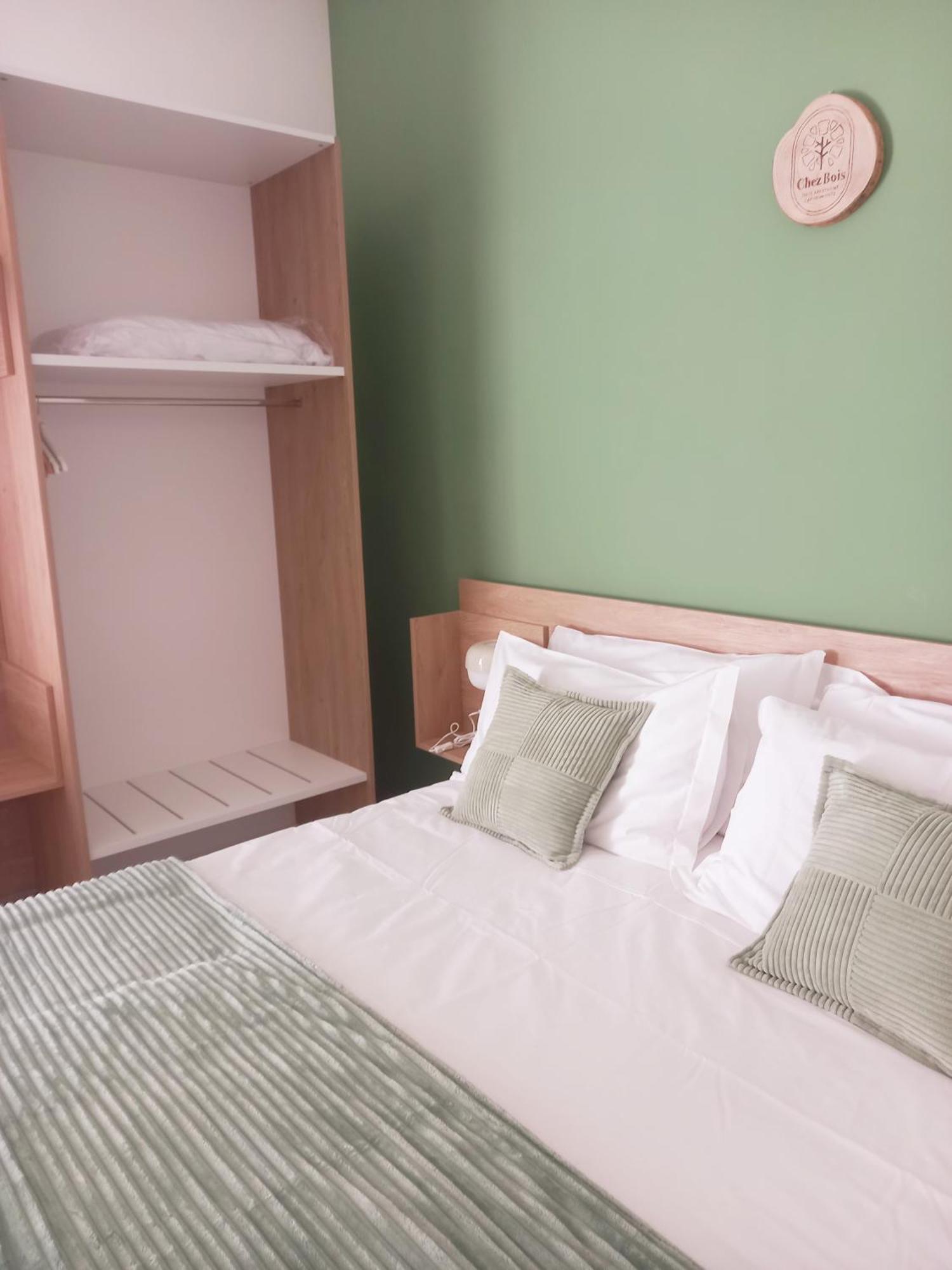 Chez Bois - Suite Apartment Capodimonte Naples Exterior photo