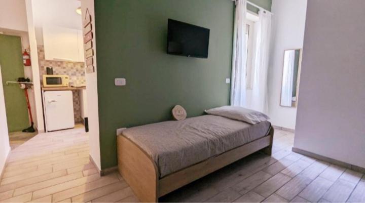 Chez Bois - Suite Apartment Capodimonte Naples Exterior photo