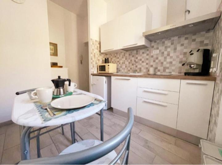 Chez Bois - Suite Apartment Capodimonte Naples Exterior photo